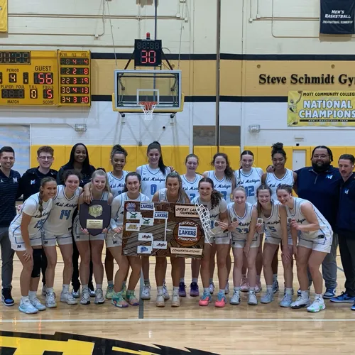 Mid Michigan College Women's Basketball Team