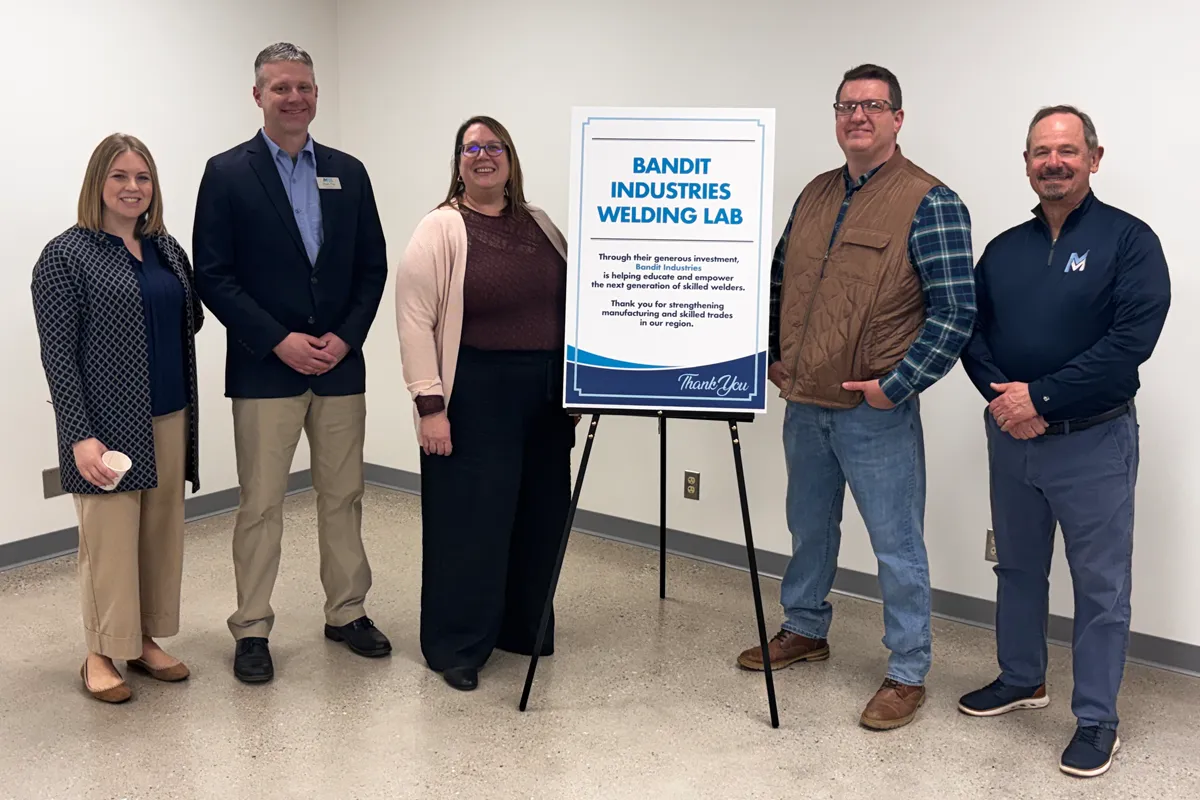 Bandit and Mid representatives honor Bandit's generous support of the College's Welding Program.