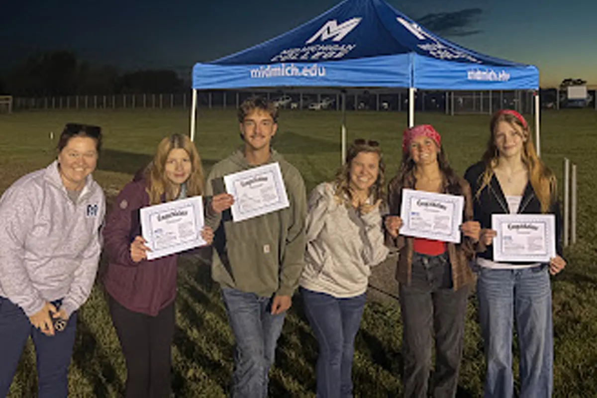 Tailgate Team Toss Challenge